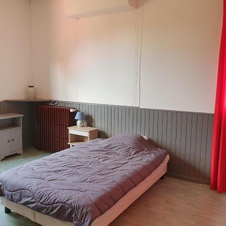 Camping Des 2 Rives- Chambres Etang-sur-Arroux 外观 照片