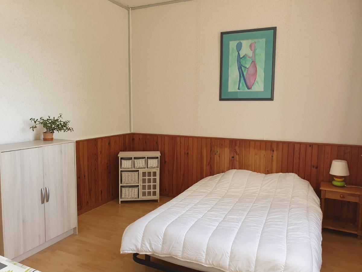 Camping Des 2 Rives- Chambres Etang-sur-Arroux 外观 照片