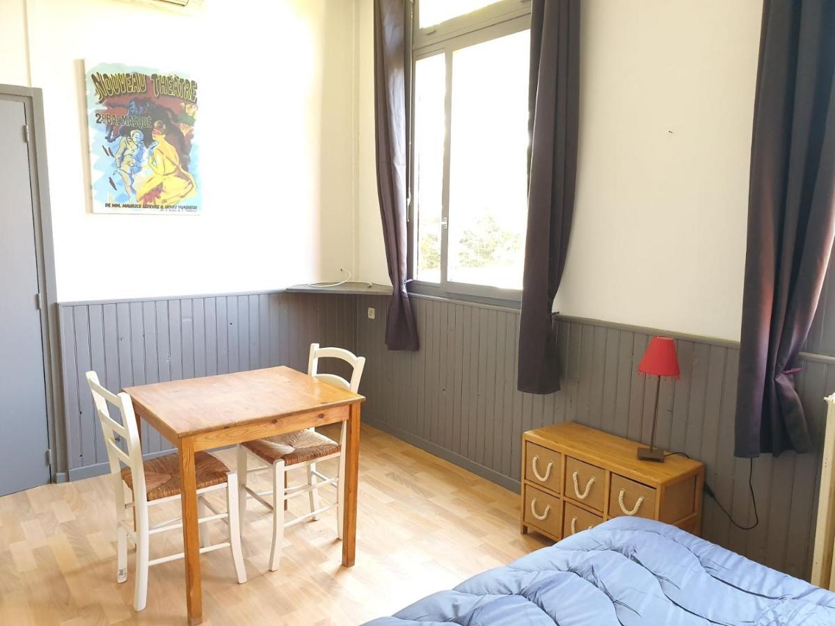 Camping Des 2 Rives- Chambres Etang-sur-Arroux 外观 照片